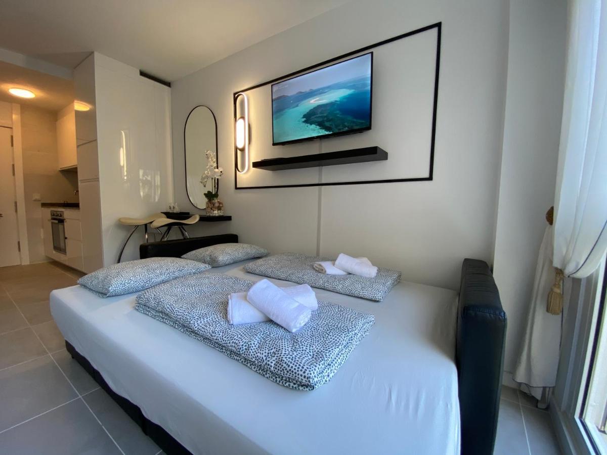 Modern Sea View Studio In Benal Beach Benalmadena Exterior photo